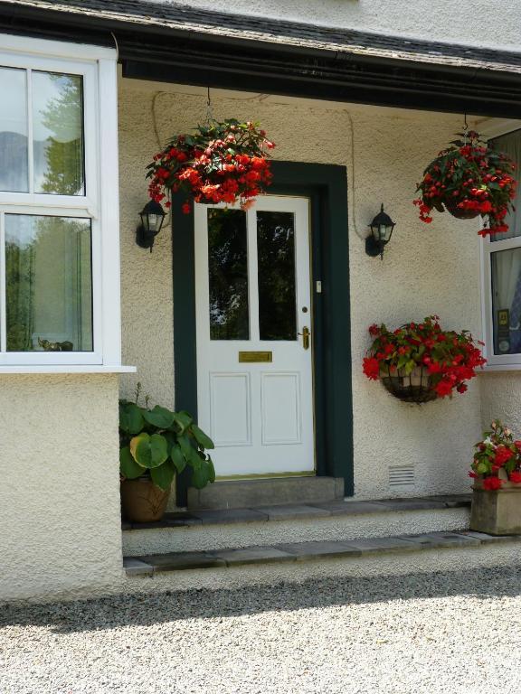 Lyndhurst Guest House Ulverston Eksteriør billede